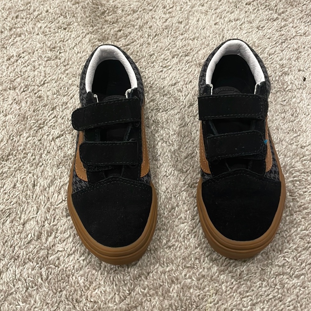 Boys vans